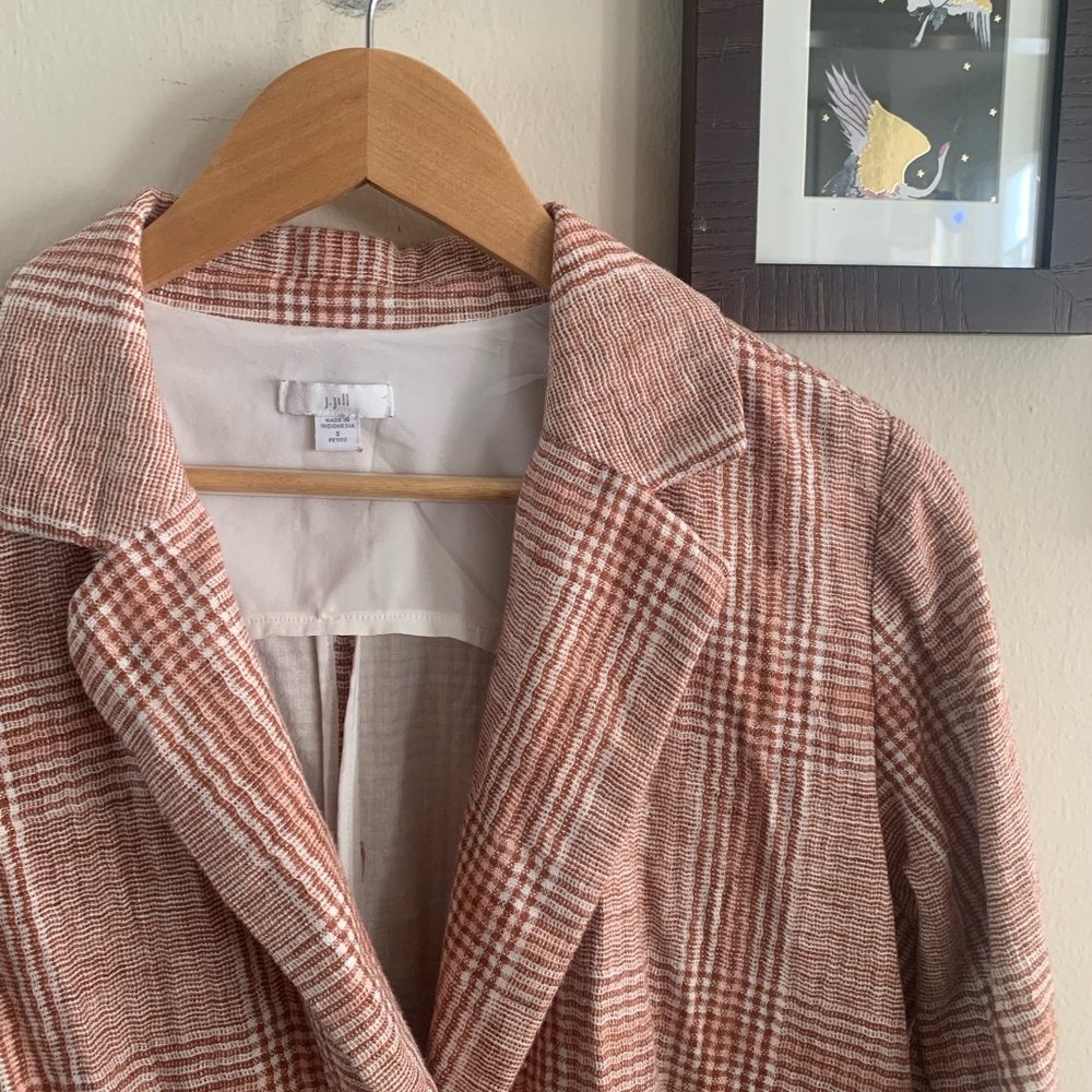J Jill // Relaxed Fit Linen Blazer in Blush/Beige